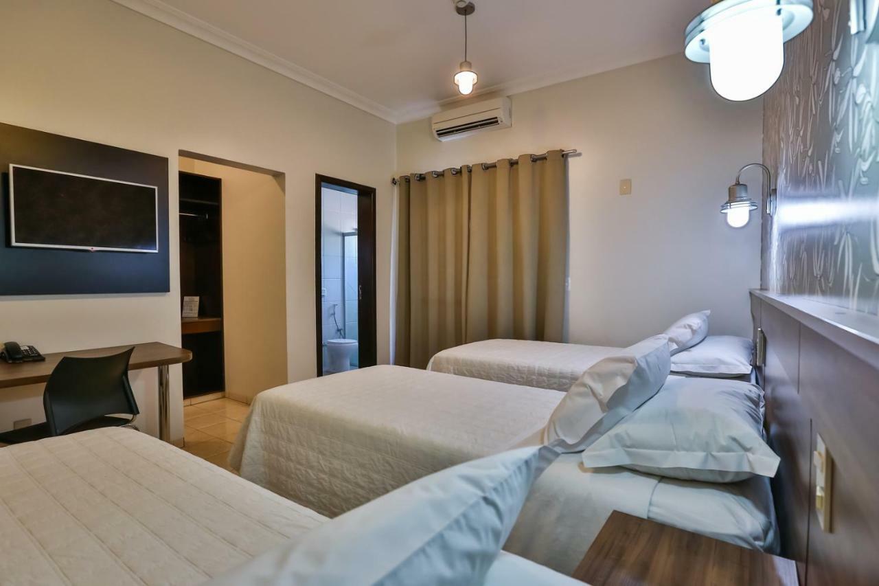 Hotel Ucayali 4*